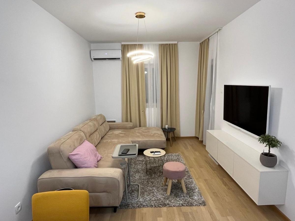 Flat Mara, Pet Friendly Apartment Podgorica Exterior photo